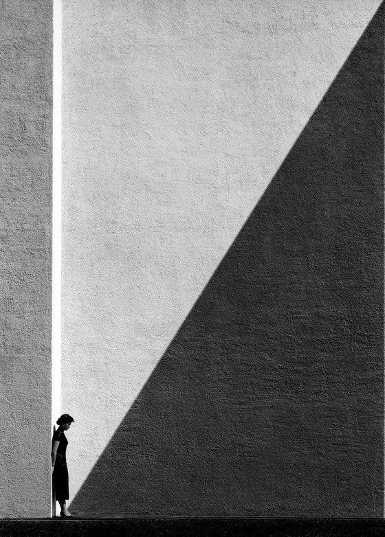 Fan Ho ~ Approaching Shadow
