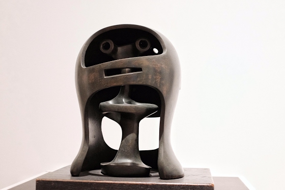 Henry Moore ~ Helmet Head No.2